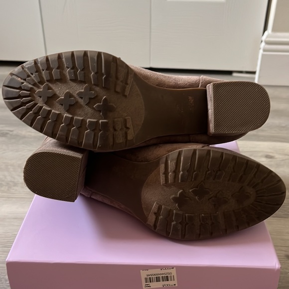 Madden Girl Torch Booties in Dark Taupe - Picture 3 of 6